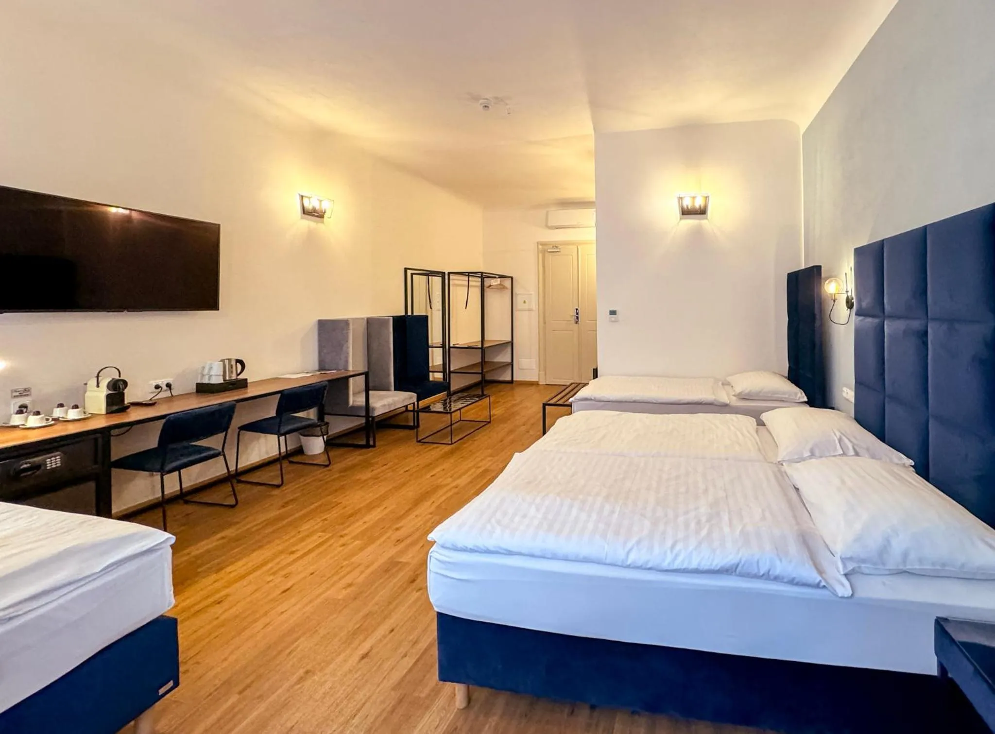 Náhled galerie Čtyřlůžkový pokoj 2