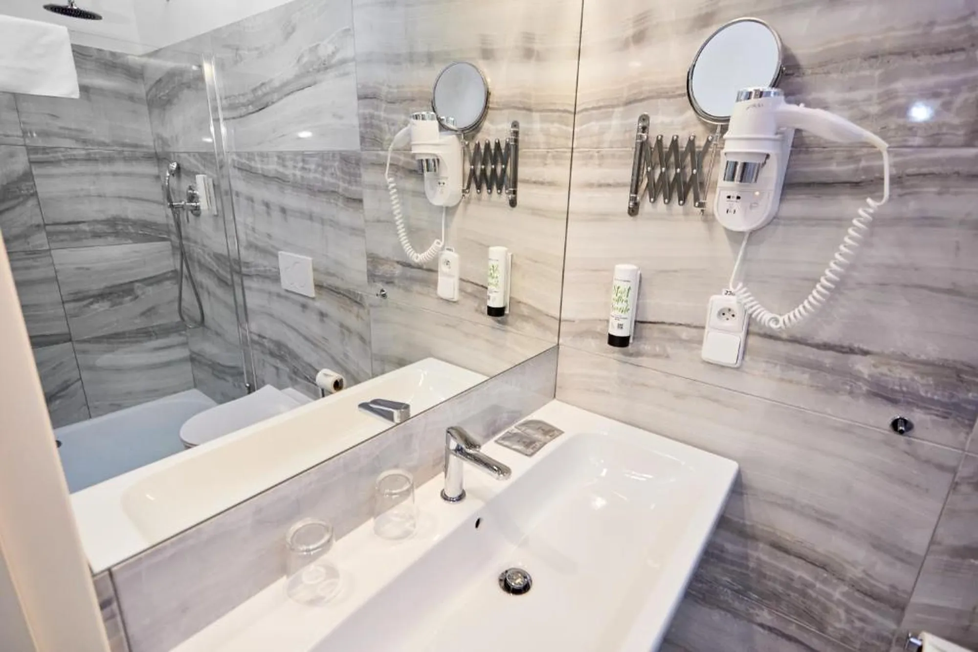 Náhled galerie Střešní dvoulůžkový pokoj 4